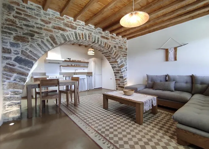 Traditional In Chora #6 بيت للعطل *