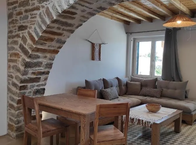 Traditional In Chora #6 بيت للعطل *