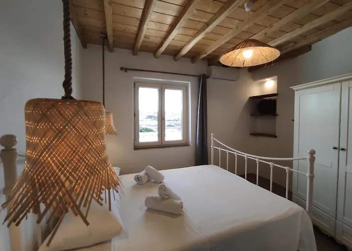 Traditional In Chora #6 * Kitnos